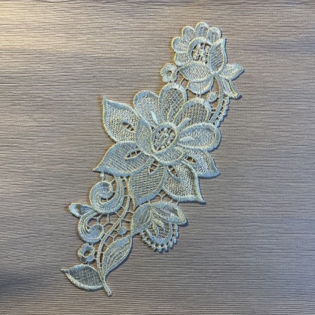 Spitze Applikation weiss 26 x 12 cm