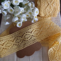 Dentelle coton jaune vanille 1m